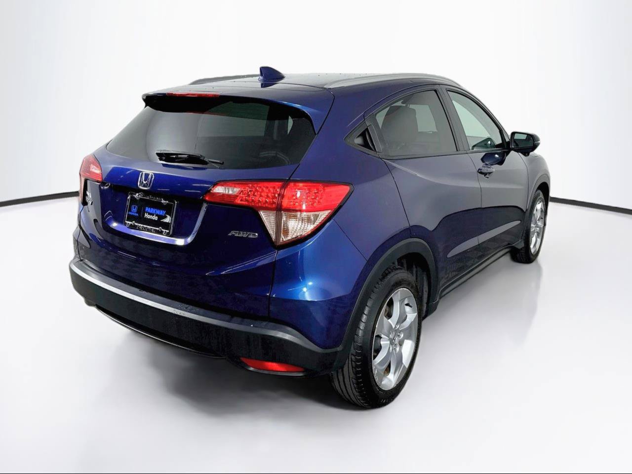 Used 2016 Honda HR-V EX-L image 9