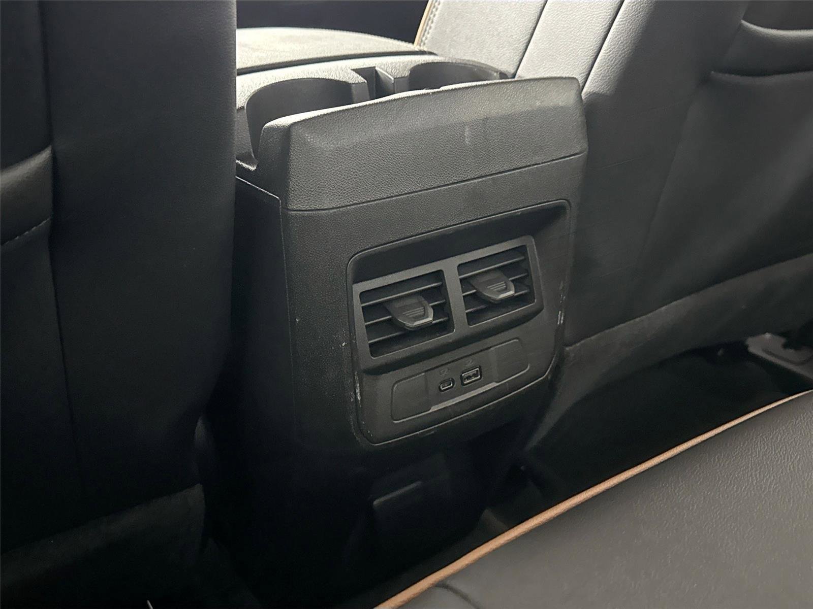 Used 2023 GMC Canyon AT4 w/ AT4 Premium Package image 33