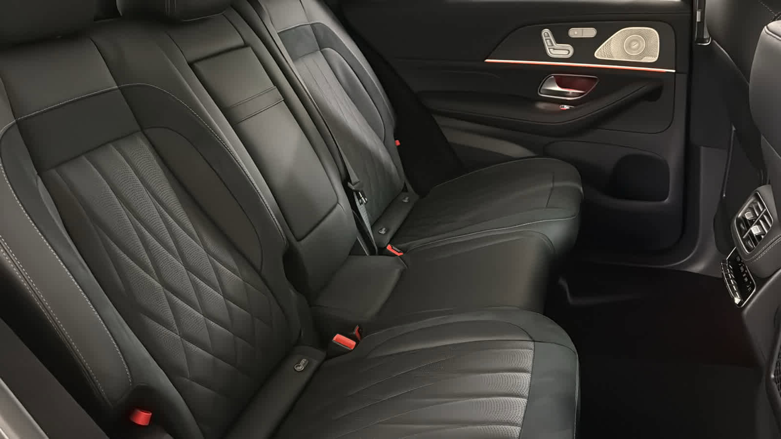 New 2026 Mercedes-Benz GLE 63 AMG S image 36