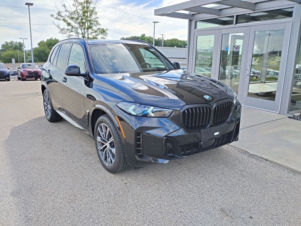 Used 2026 BMW X5 xDrive40i w/ Executive Package AWD/4WD image 1