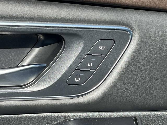 Used 2022 Nissan Rogue Platinum w/ Head-Up Display Package FWD image 26