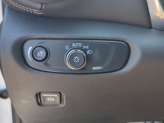 Used 2024 Chevrolet Blazer LT w/ Convenience Package FWD image 23