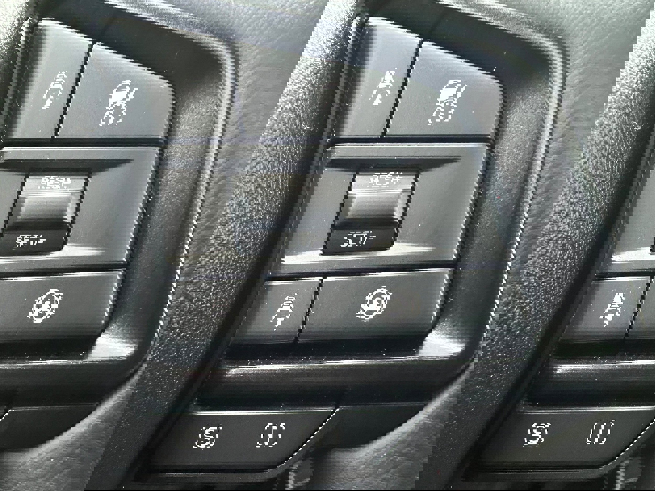 Certified 2025 Subaru Crosstrek 2.5i Limited w/ Crosstrek Mirror Package image 22