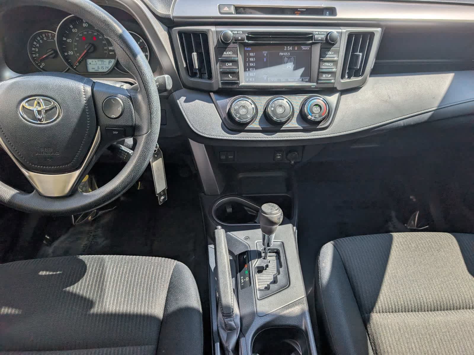 Used 2016 Toyota RAV4 LE AWD/4WD image 15