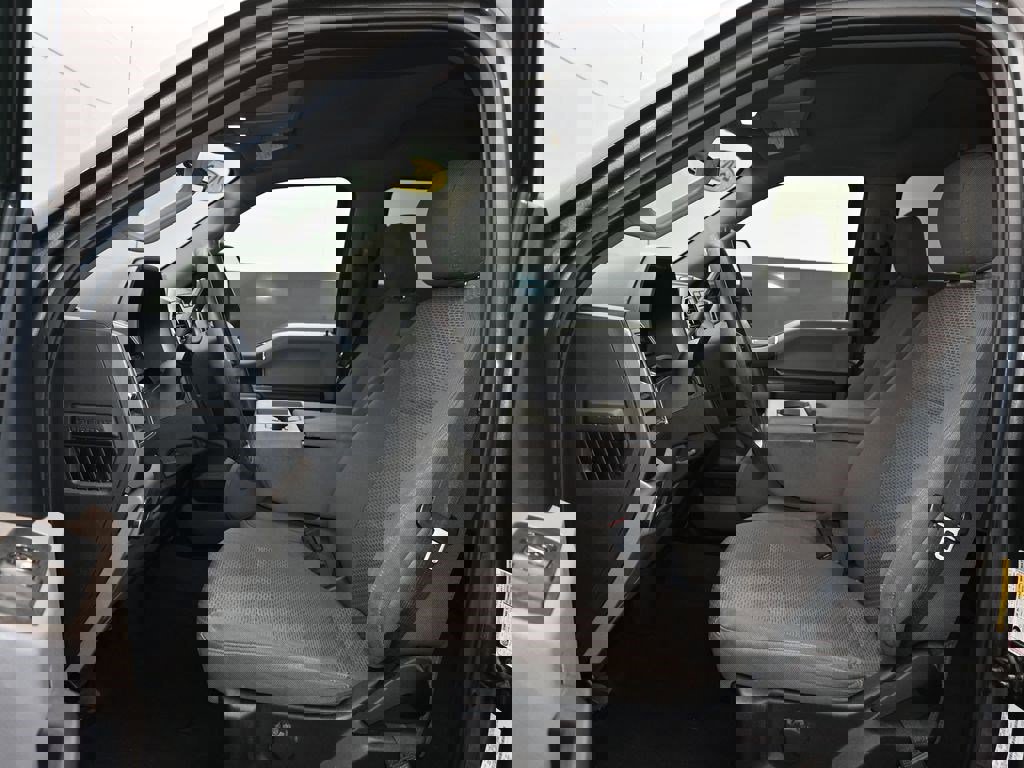 Used 2020 Ford F250 XLT image 10