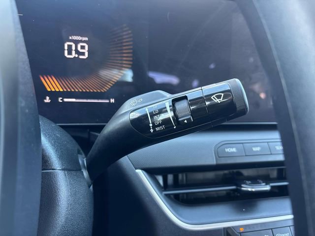Used 2025 Kia K4 FWD image 25