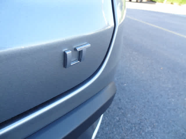 Used 2024 Chevrolet Trax LT FWD image 36