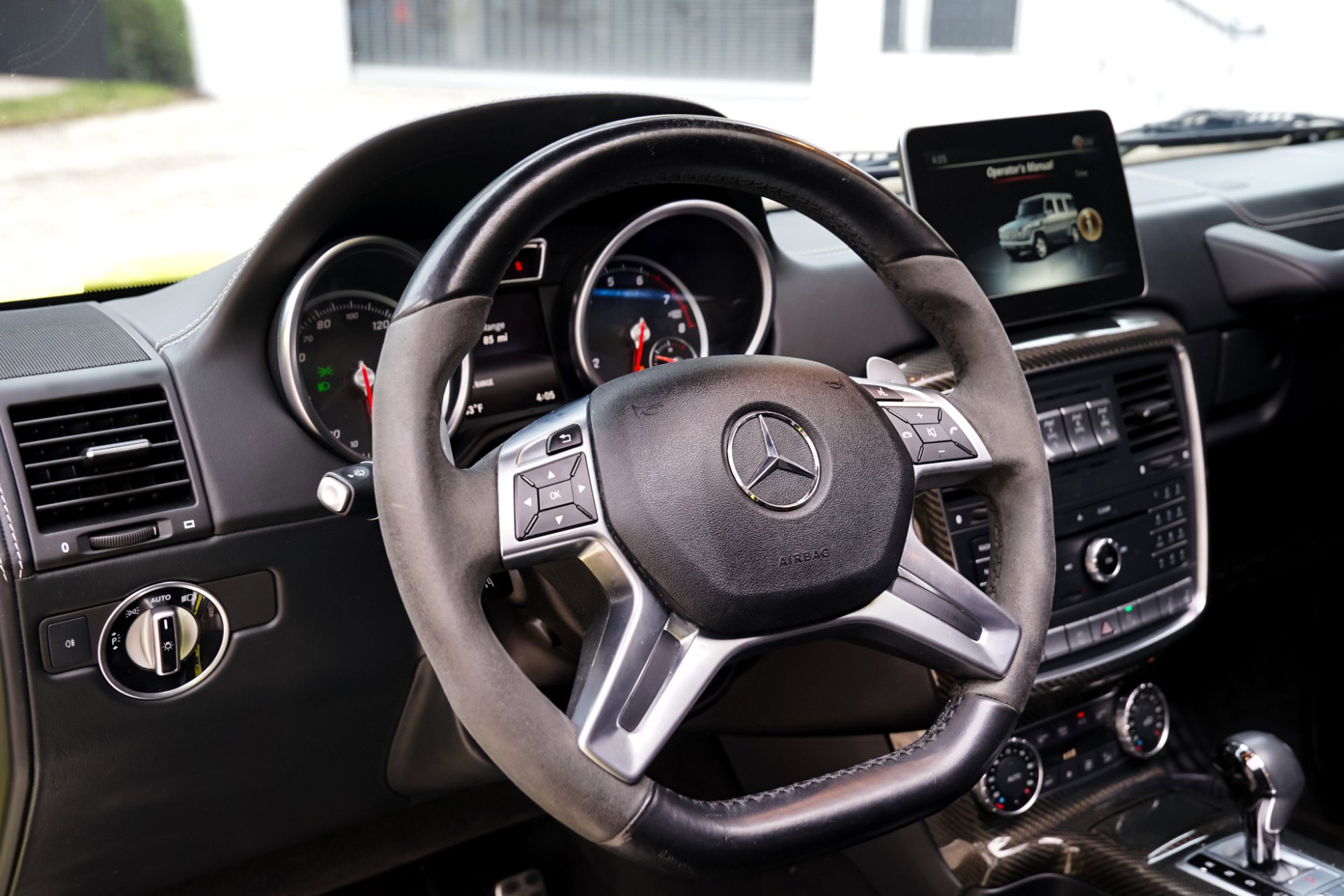 Used 2017 Mercedes-Benz G 550 Squared image 12