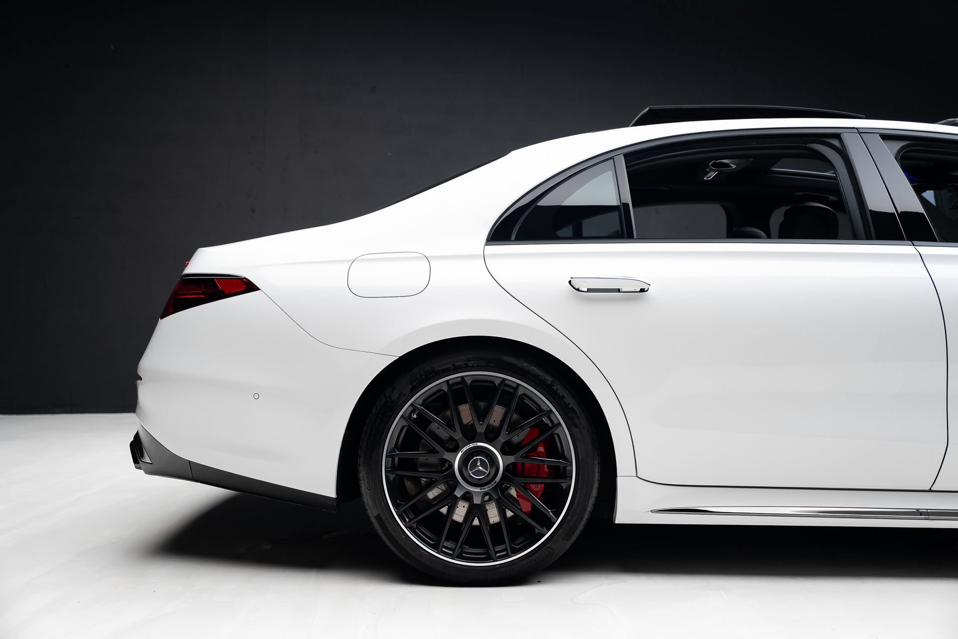 Used 2025 Mercedes-Benz S 63 AMG S image 40