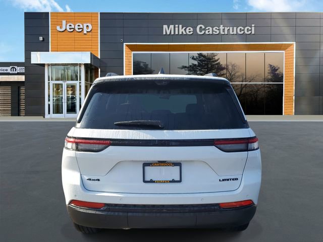 New 2025 Jeep Grand Cherokee Limited w/ Luxury Tech Group II image 4