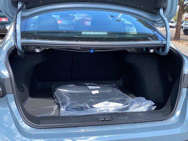 New 2027 Nissan Sentra SV w/ SV Convenience Package FWD image 24