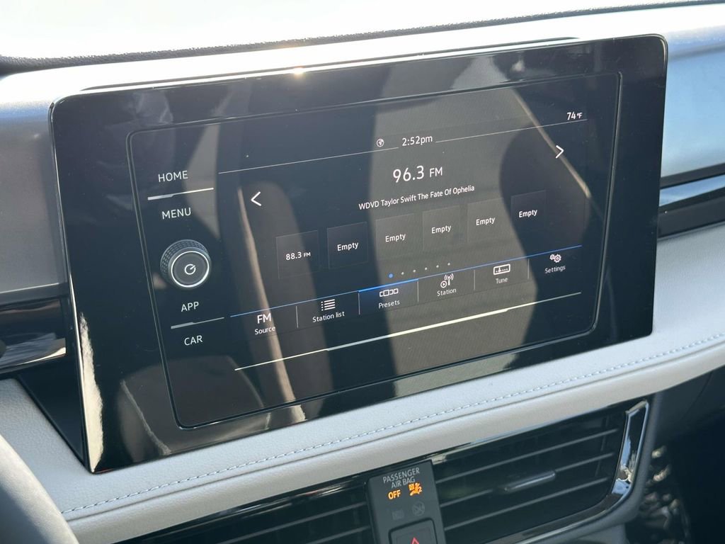 New 2025 Volkswagen Taos S image 19