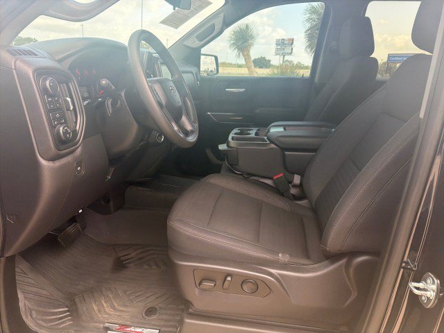 Used 2023 Chevrolet Silverado 1500 Custom Trail Boss w/ Midnight Edition AWD/4WD image 5