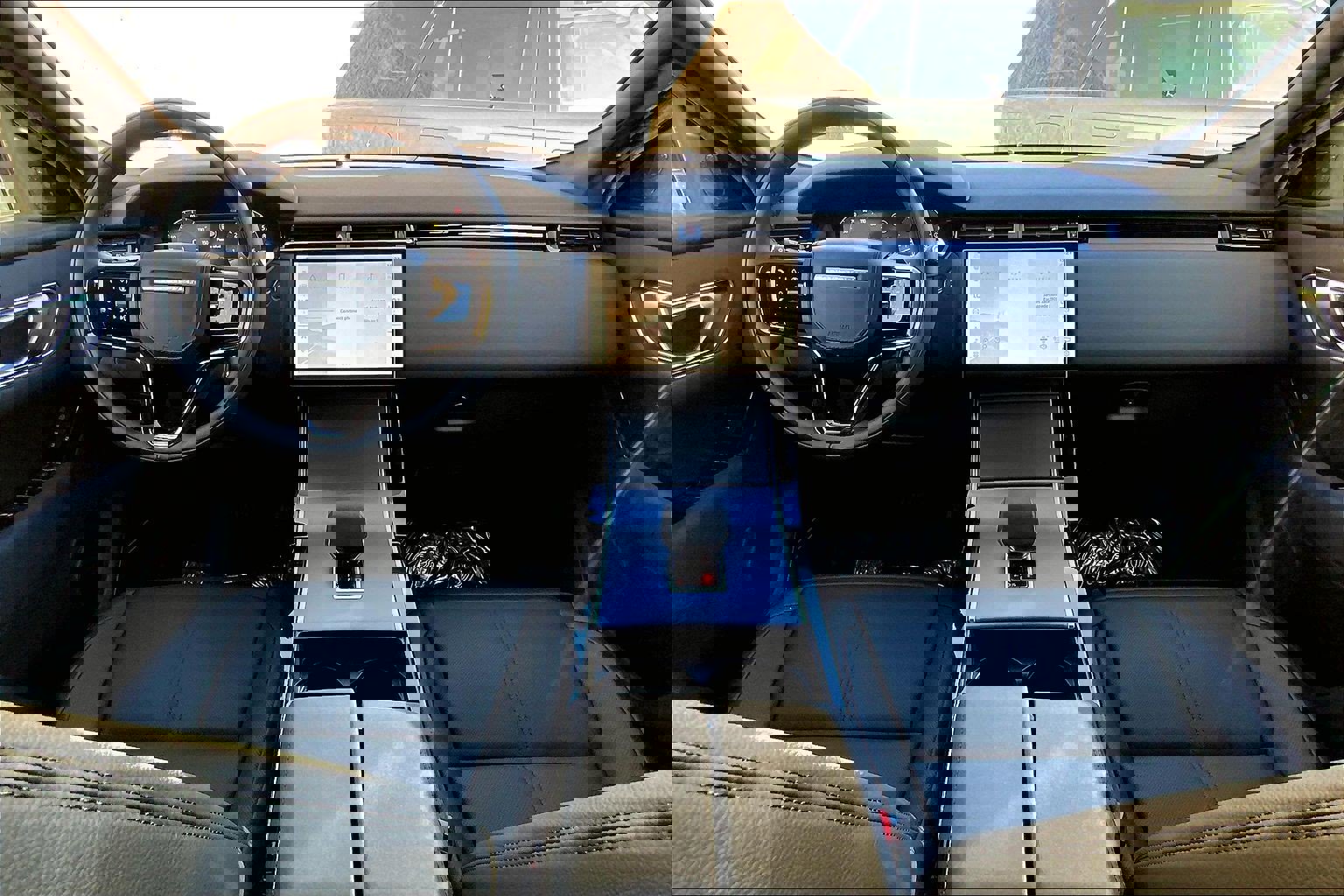 New 2026 Land Rover Range Rover Velar S image 7