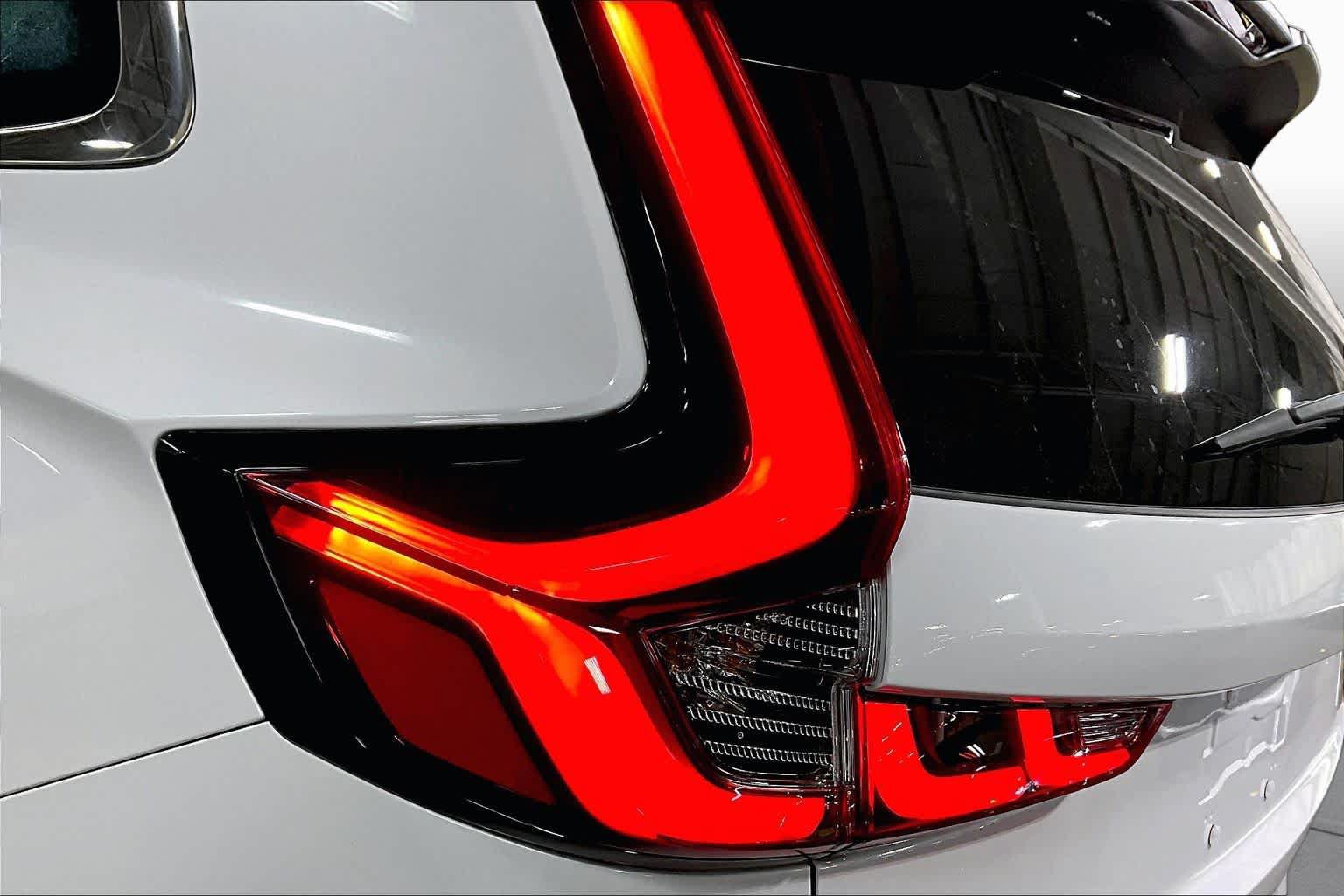 Used 2023 Honda CR-V EX image 29