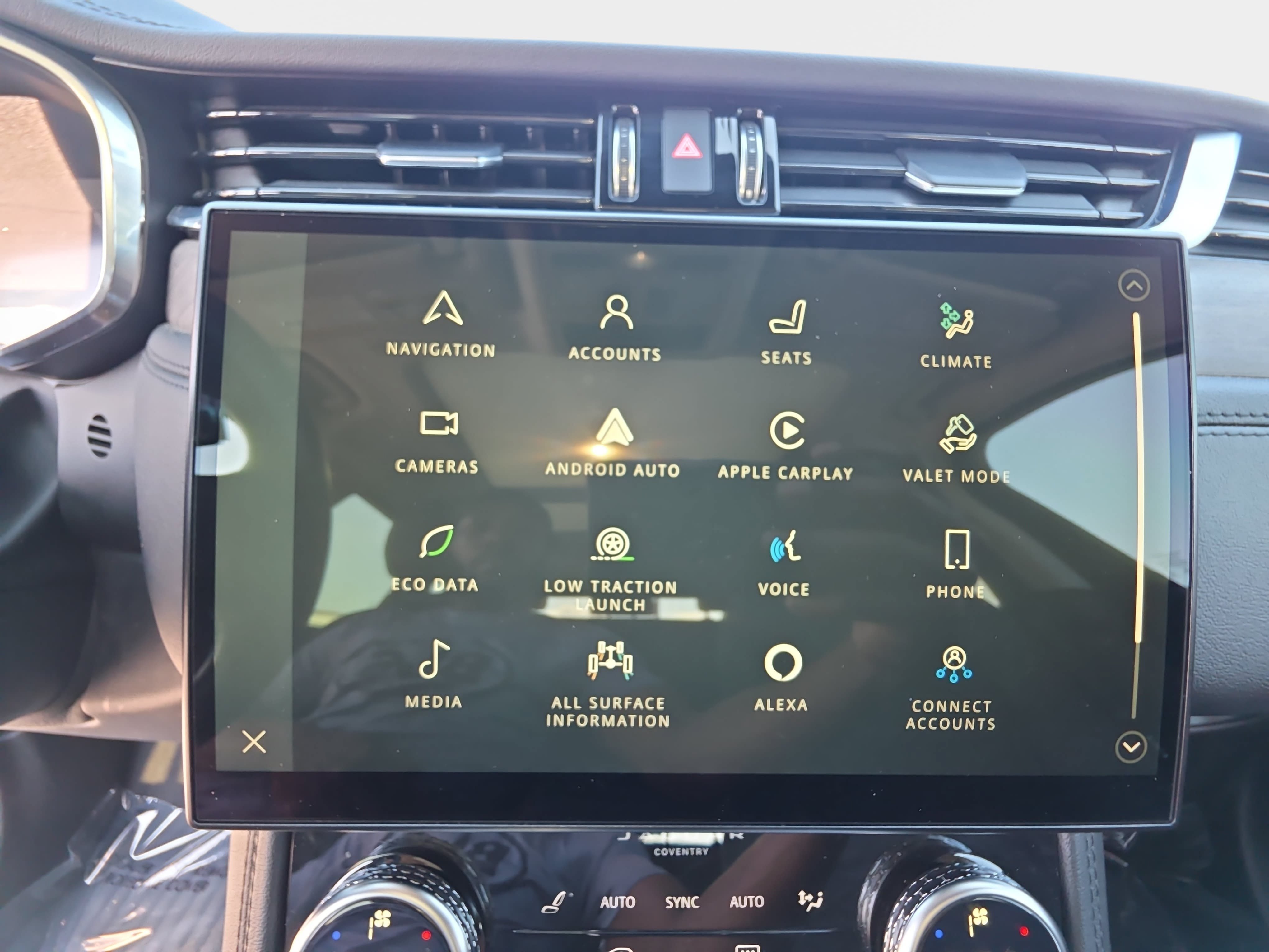 Used 2021 Jaguar F-PACE S AWD/4WD image 23