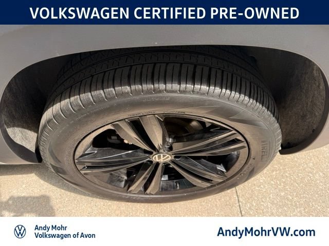 Used 2023 Volkswagen Atlas Cross Sport SEL R-Line AWD/4WD image 12