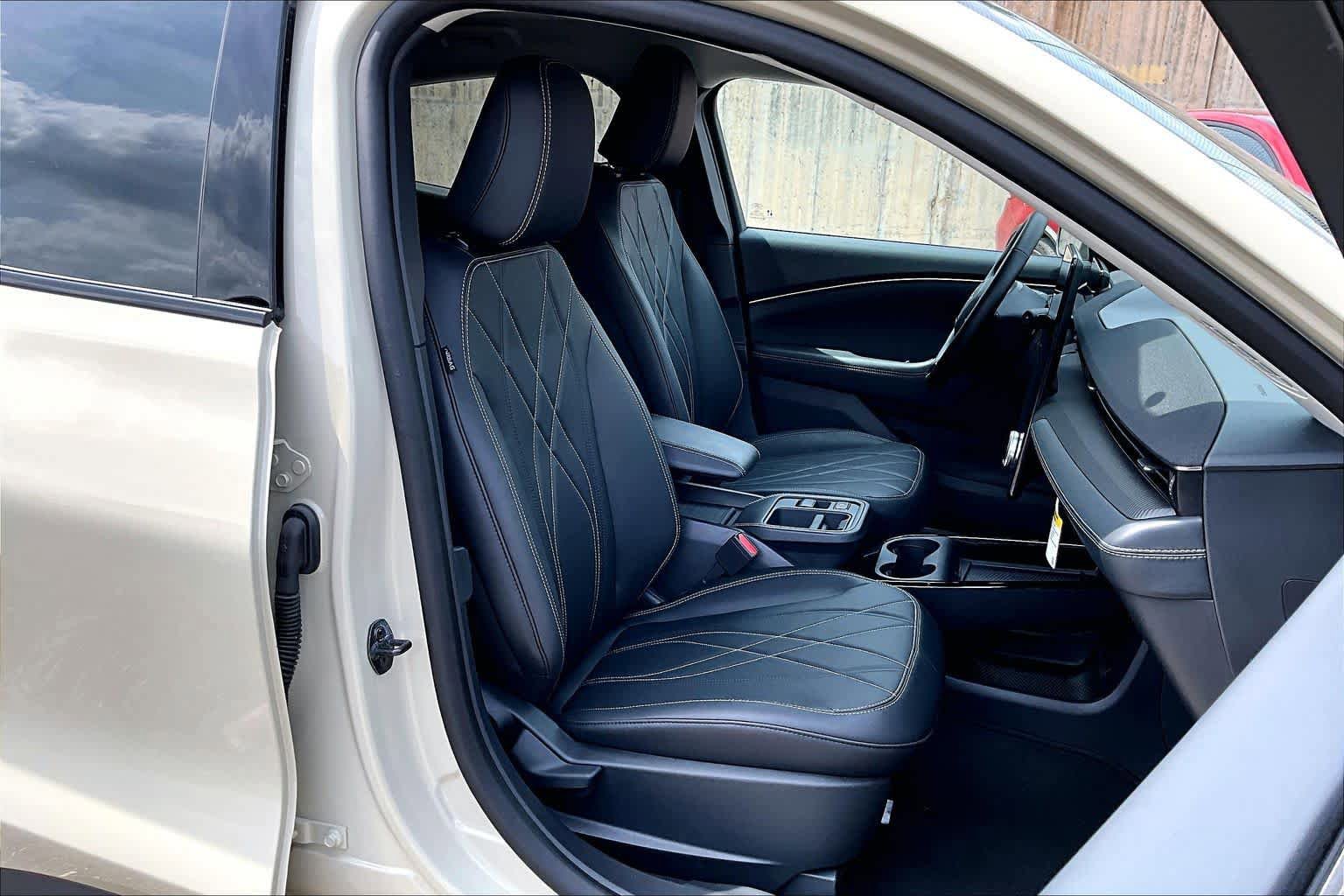 Used 2025 Ford Mustang Mach-E Select w/ Comfort Package Lite image 12
