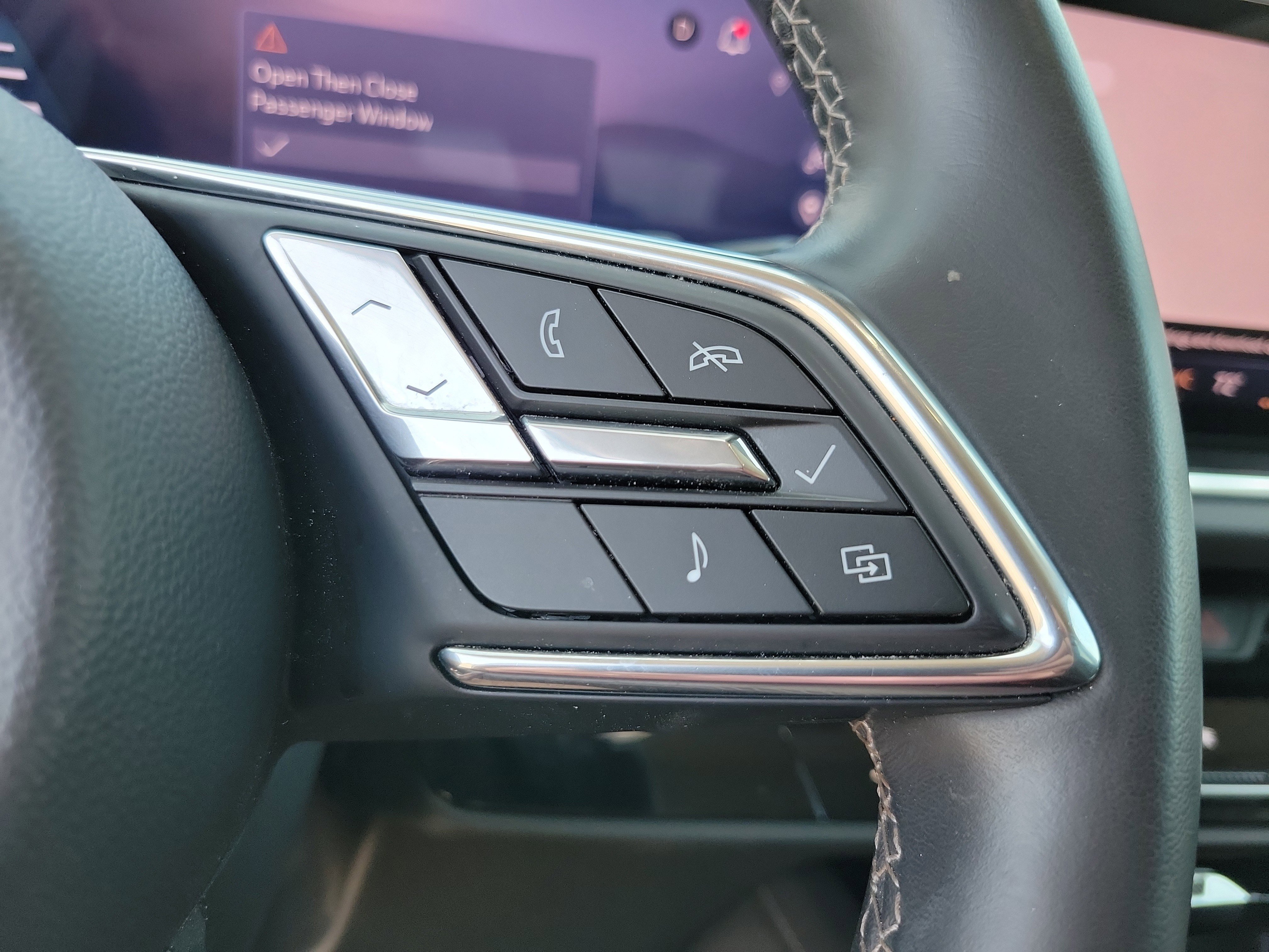 Used 2024 Buick Envision Preferred AWD/4WD image 21