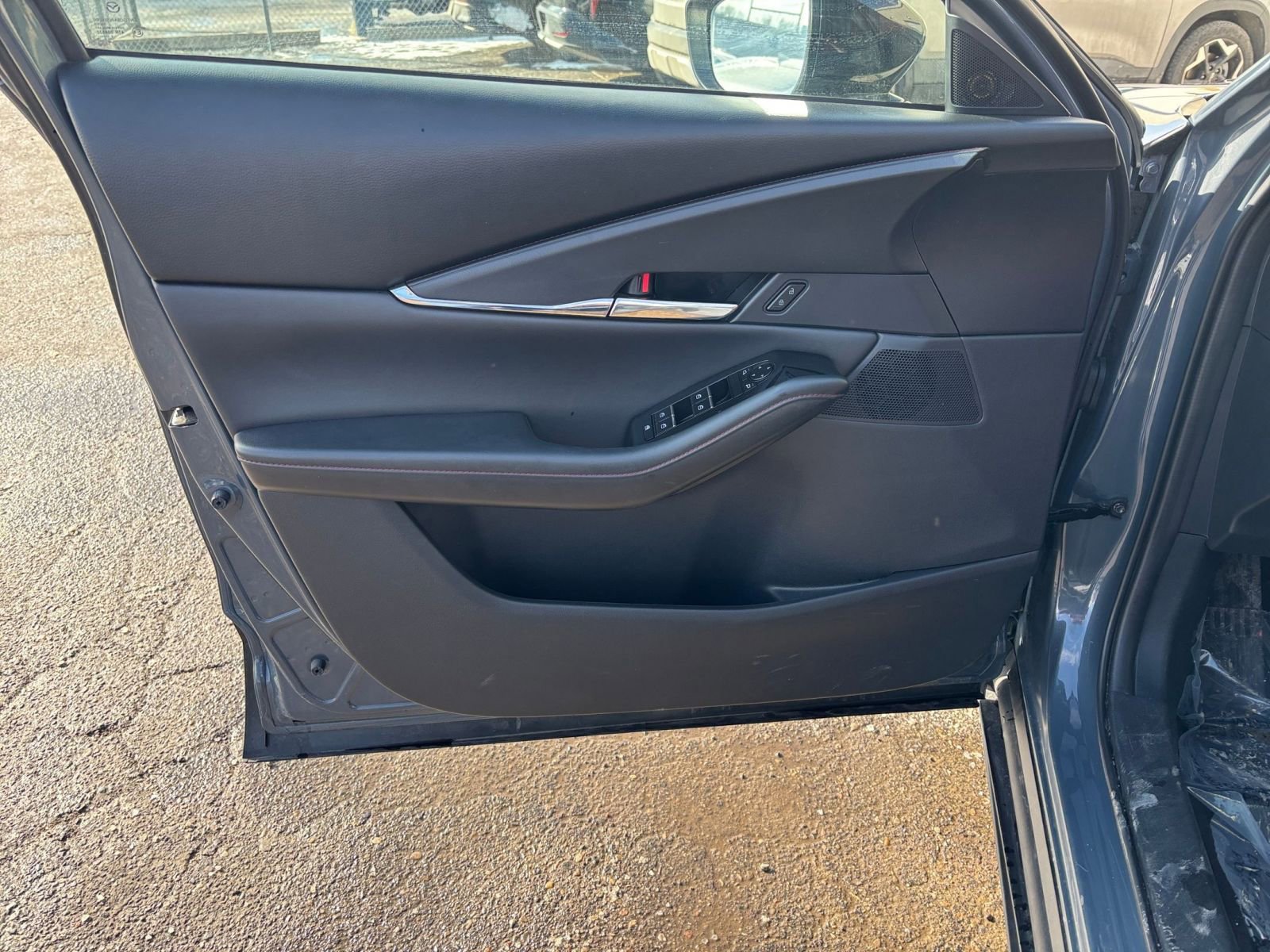 Used 2025 MAZDA CX-30 AWD 2.5 S w/ Preferred Package image 18