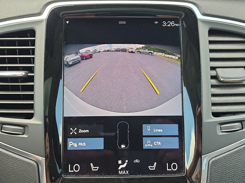 Used 2020 Volvo XC90 T6 Momentum w/ Protection Package AWD/4WD image 18