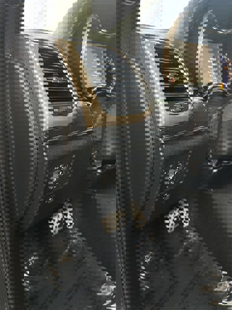 Used 2016 Jeep Grand Cherokee Limited w/ Trailer Tow Group IV image 15