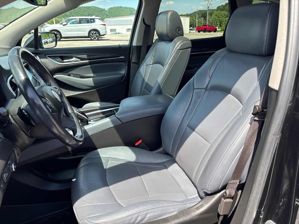 Used 2021 Buick Enclave Essence w/ Sport Touring Edition AWD/4WD image 12