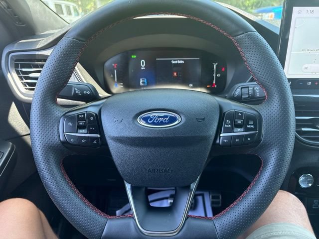 Certified 2023 Ford Escape ST-Line Select w/ Tech Pack #1 AWD/4WD image 18