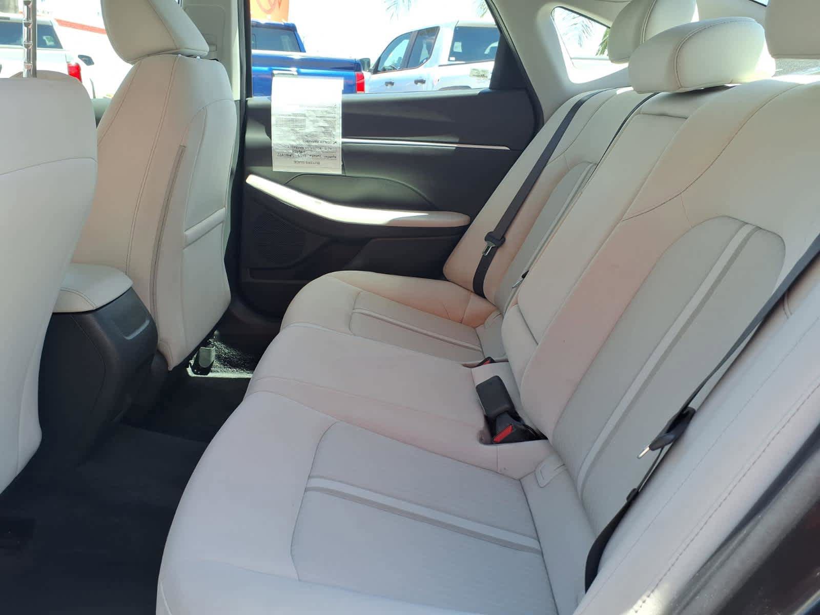 Used 2025 Hyundai Sonata SEL FWD image 20