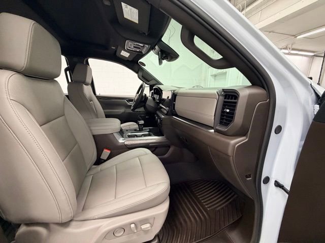 Certified 2026 Chevrolet Silverado 1500 LTZ w/ LTZ Convenience Package II image 31
