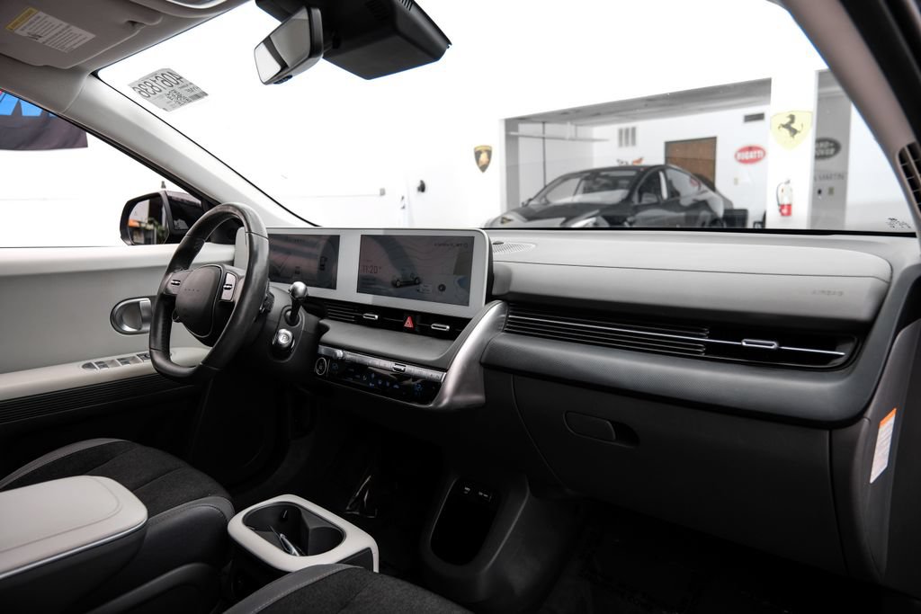 Used 2024 Hyundai Ioniq 5 SEL RWD image 14