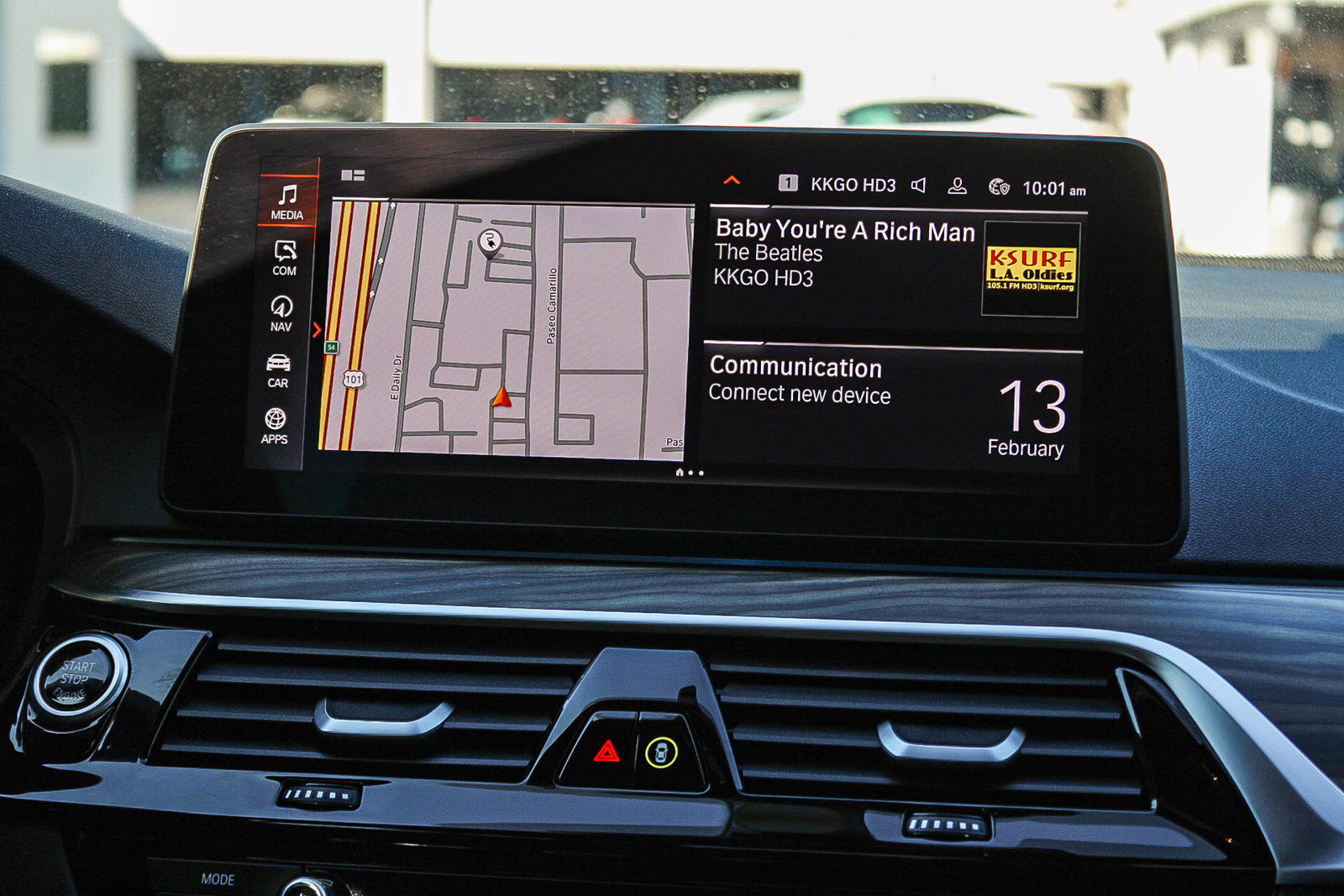 Used 2023 BMW 530e w/ M Sport Package image 14