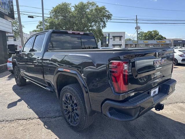 Used 2024 GMC Sierra 2500 Denali w/ Denali Reserve Package image 9