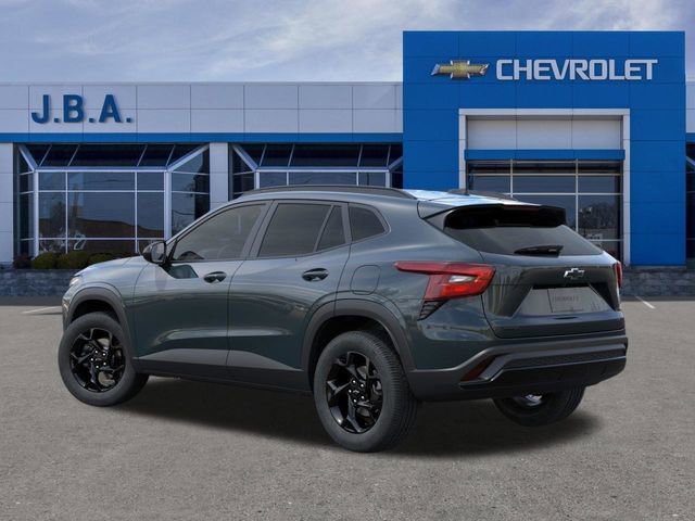 New 2026 Chevrolet Trax LT w/ Driver Confidence Package FWD image 3
