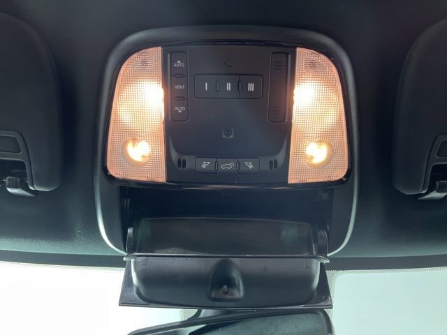 Used 2024 Dodge Durango GT image 38