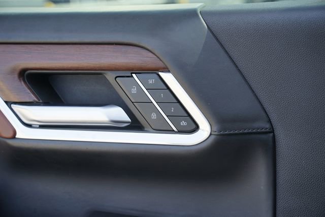 Used 2024 GMC Sierra 3500 Denali Ultimate image 15