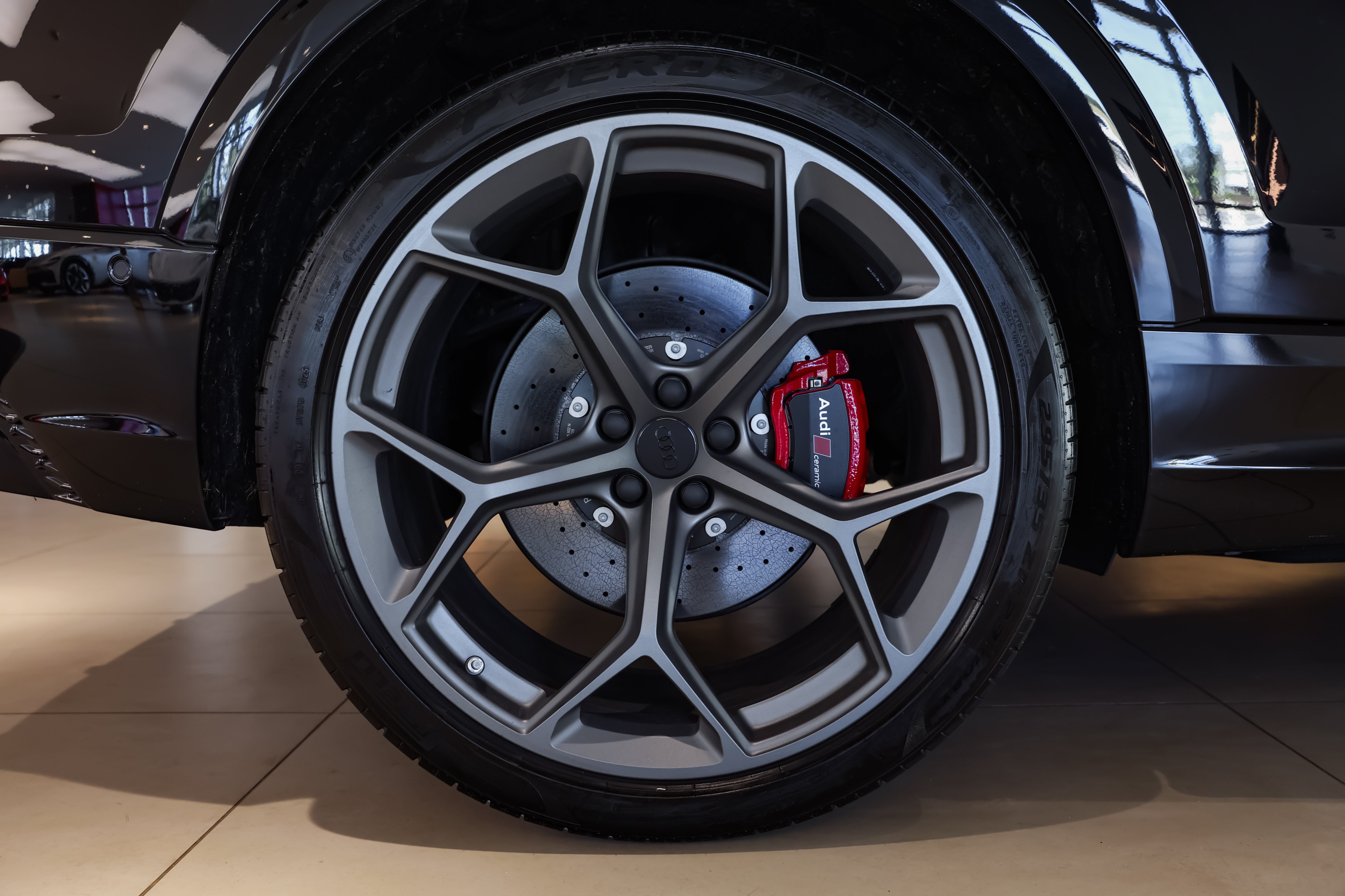Used 2026 Audi RS Q8 performance AWD/4WD image 12