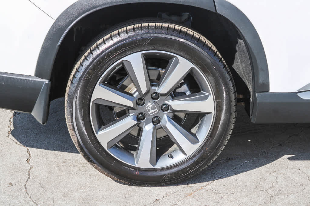 Used 2023 Honda Pilot Elite image 8