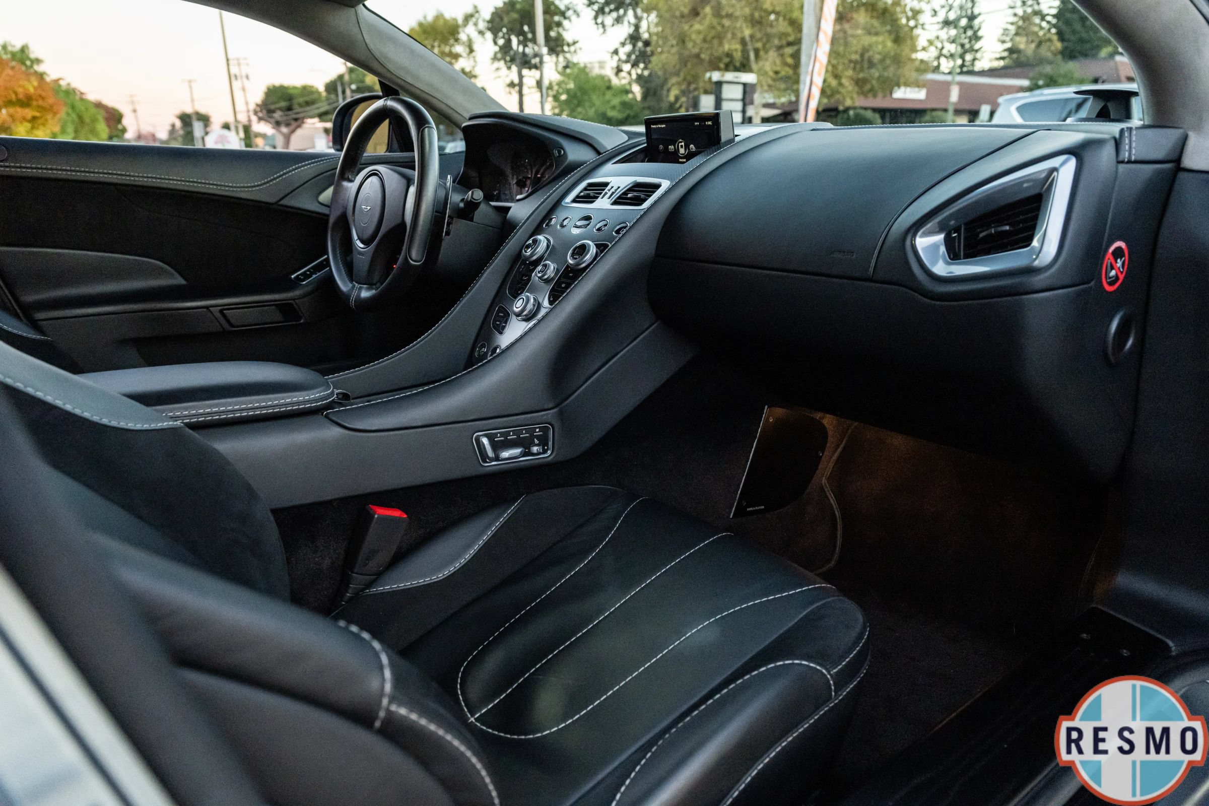 Used 2014 Aston Martin Vanquish Coupe RWD image 23