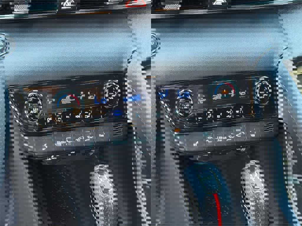 Used 2022 Hyundai Elantra N Line w/ Cargo Package image 17