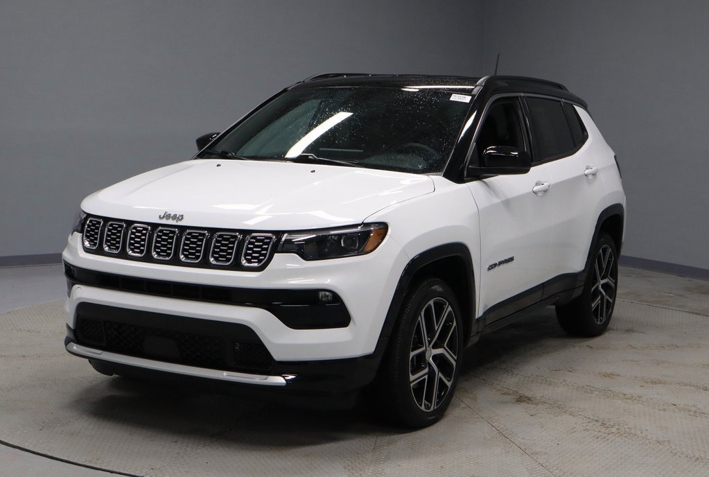 Used 2024 Jeep Compass Limited w/ Elite Group image 7