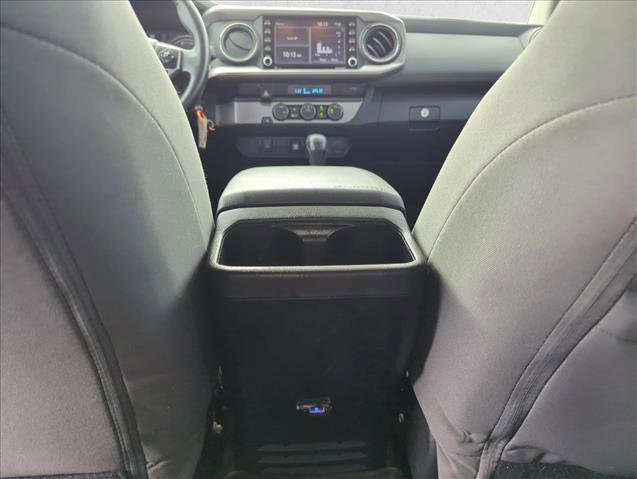 Used 2022 Toyota Tacoma SR5 RWD image 19