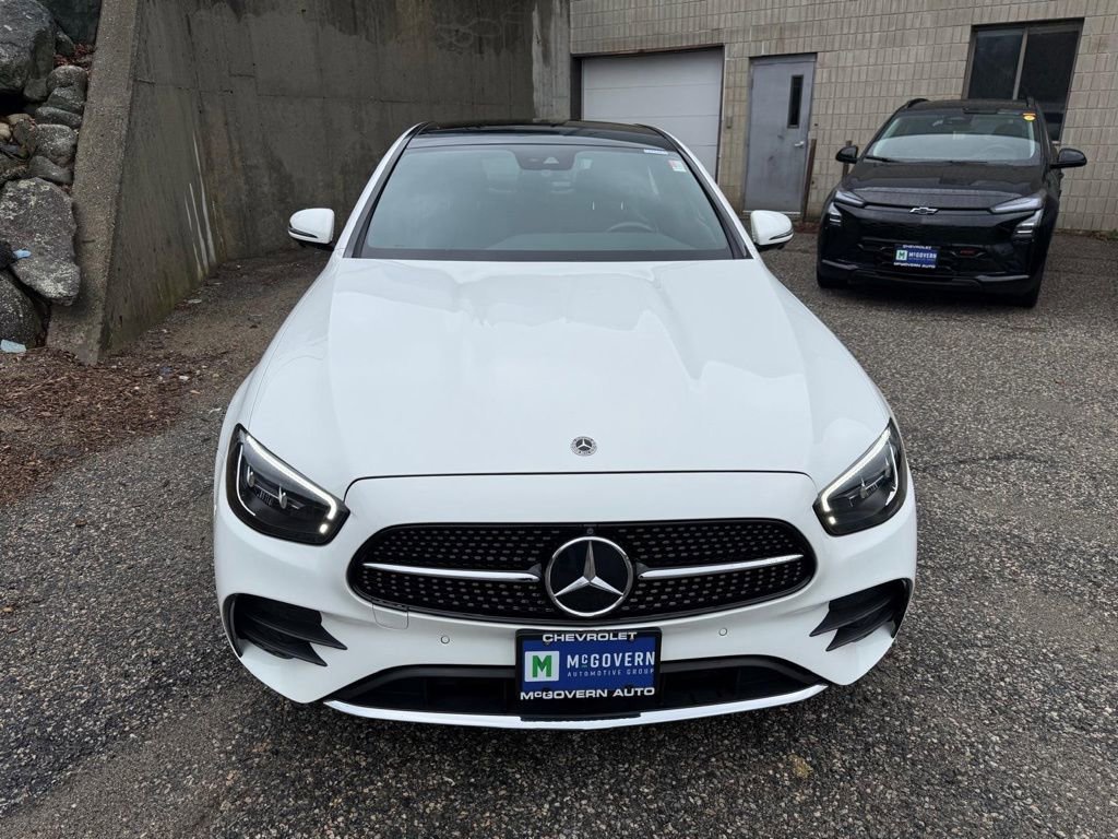 Used 2023 Mercedes-Benz E 350 4MATIC Sedan image 9