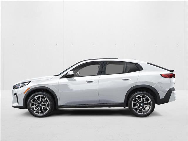 New 2026 BMW X2 xDrive28i AWD/4WD image 3