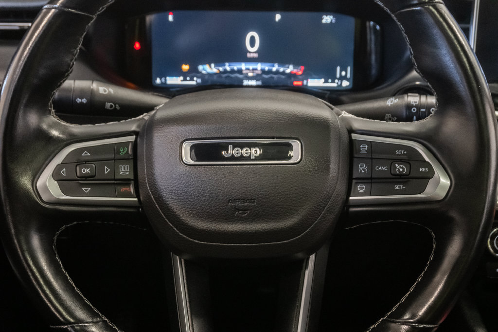 Used 2022 Jeep Compass High Altitude AWD/4WD image 14