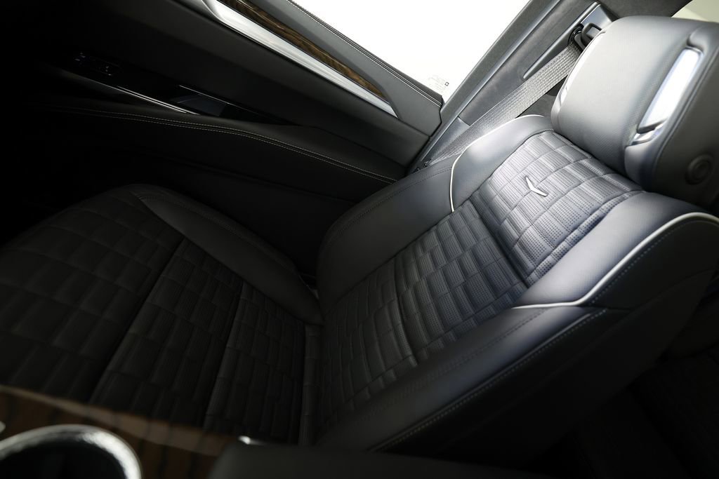 Used 2026 Cadillac Escalade Platinum Sport w/ LPO, Floor Liner Package image 47