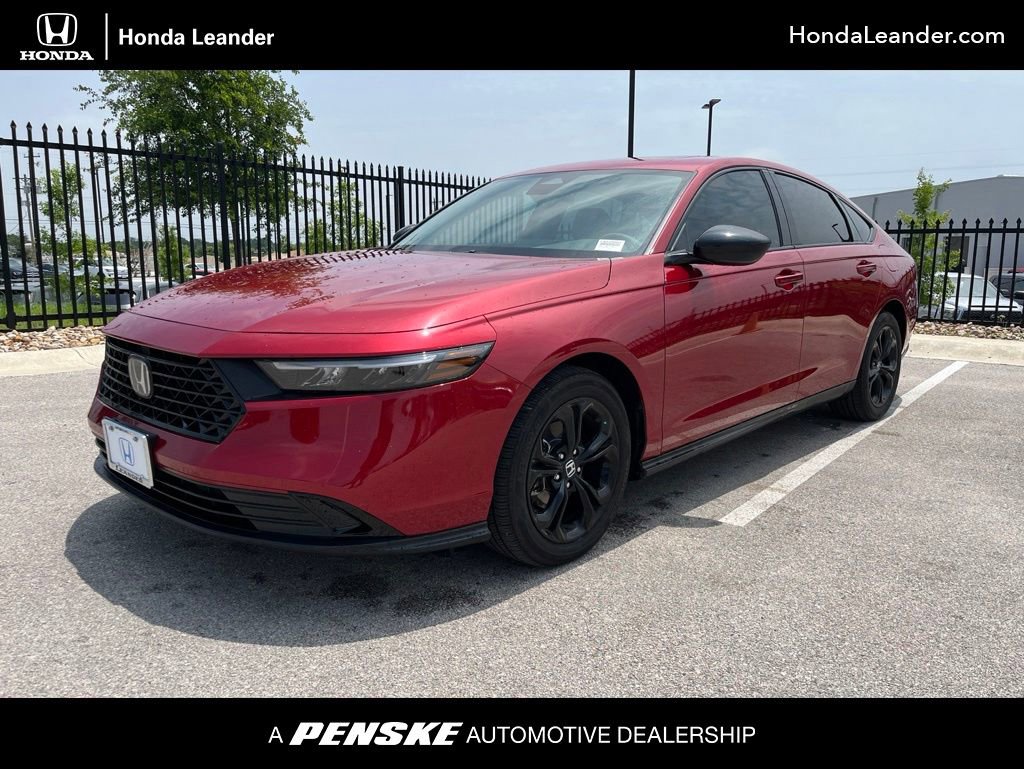 Certified 2025 Honda Accord SE image 1