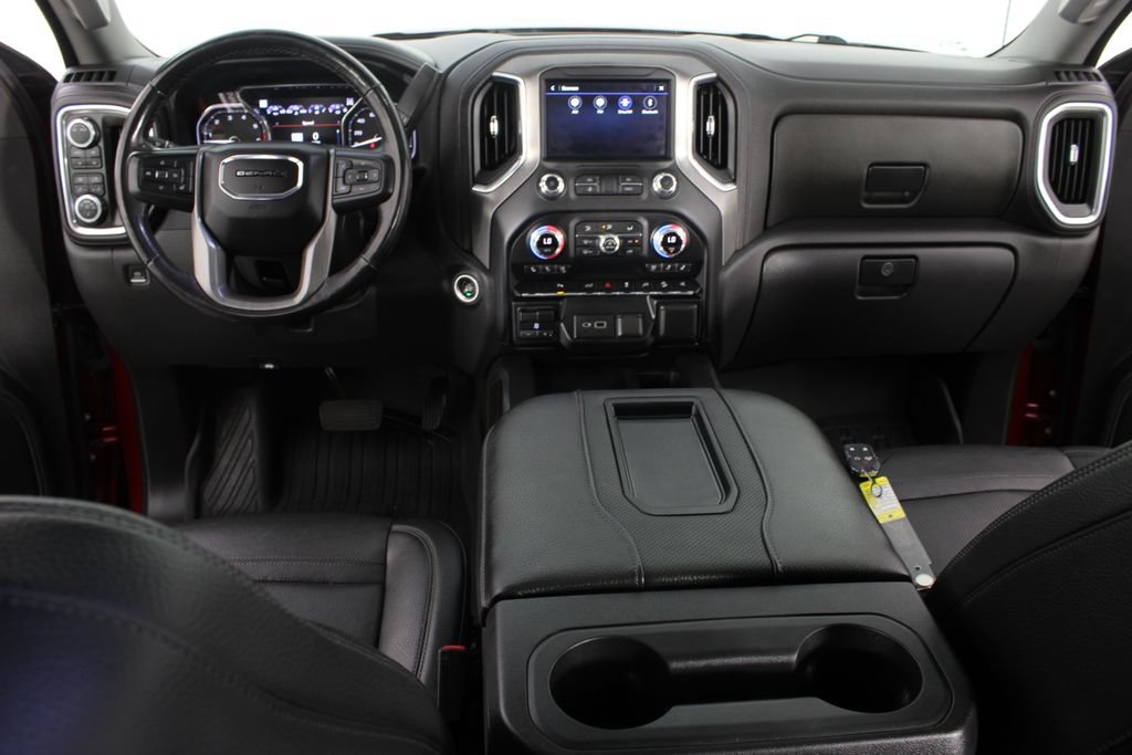 Used 2022 GMC Sierra 1500 Denali w/ Denali Premium Package AWD/4WD image 10