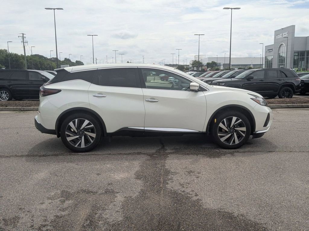 Used 2023 Nissan Murano SL w/ SL Moonroof Package AWD/4WD image 6