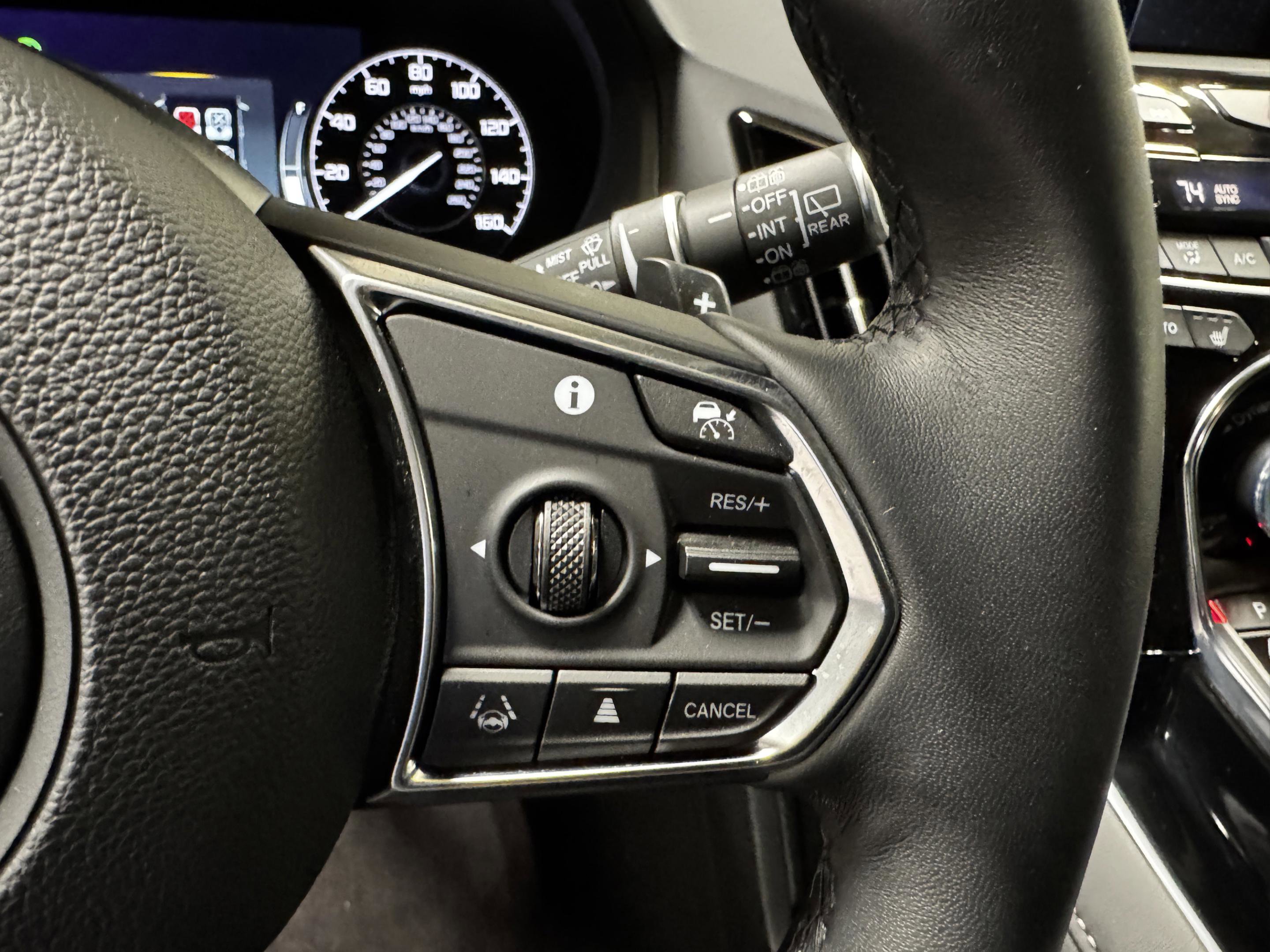 Certified 2025 Acura RDX SH-AWD w/ Advance Package image 17